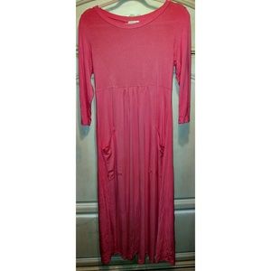 Boutique Maxi Dress with Pockets 😍